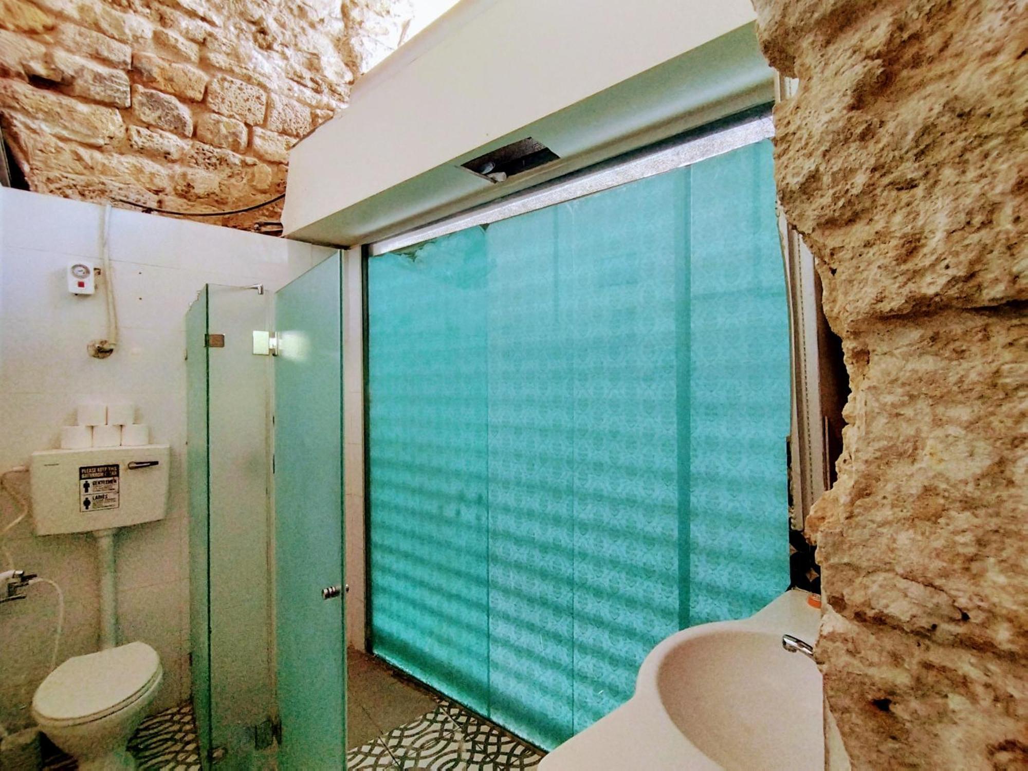 Polihosts Old Jaffa Vandrarhem Tel Aviv Exteriör bild